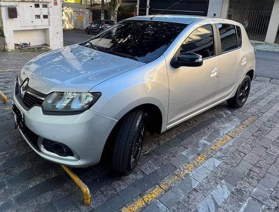 RENAULT SANDERO 1.0 12V SCE FLEX VIBE MANUAL RENAULT SANDERO 1.0 12V SCE FLEX VIBE MANUAL